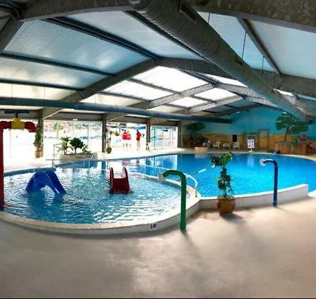 Campingplatz Mobilhome De Particulier Au Camping Les Mathes