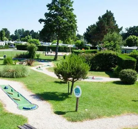 Campingplatz Mobilhome De Particulier Au Camping Les Mathes